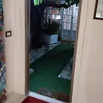 Green Cottage *